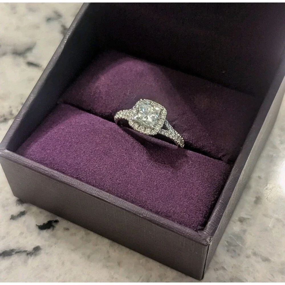 Zales 14K White Gold 1.50 CTW Lab Grown Diamond Halo Ring Size 7 GSI Cert